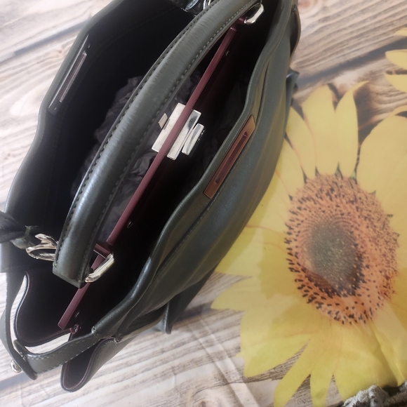 Fendi bag - Picture 1 of 9